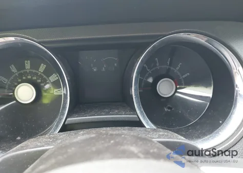 2010 Ford Mustang V6/V6 Premium from USA, damaged, VIN 1ZVBP8EN8A5177825